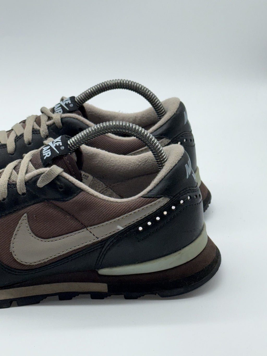 (2001) Rare Vintage Nike Internationalist Pegasus ‘Coffee Brown x Black’ UK 7