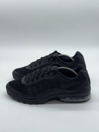 Nike Air Max Invigor 'Triple Black' (2025) – UK 9.5