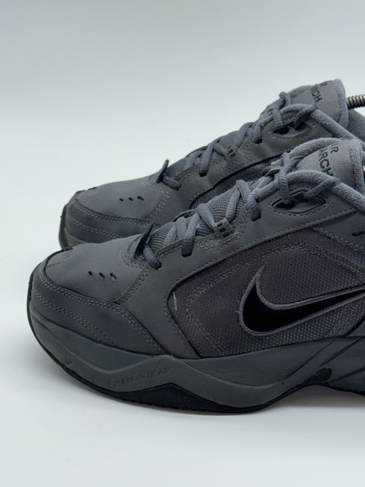 Nike Air Monarch IV 'Dark Grey x Black' (2025) – UK 8