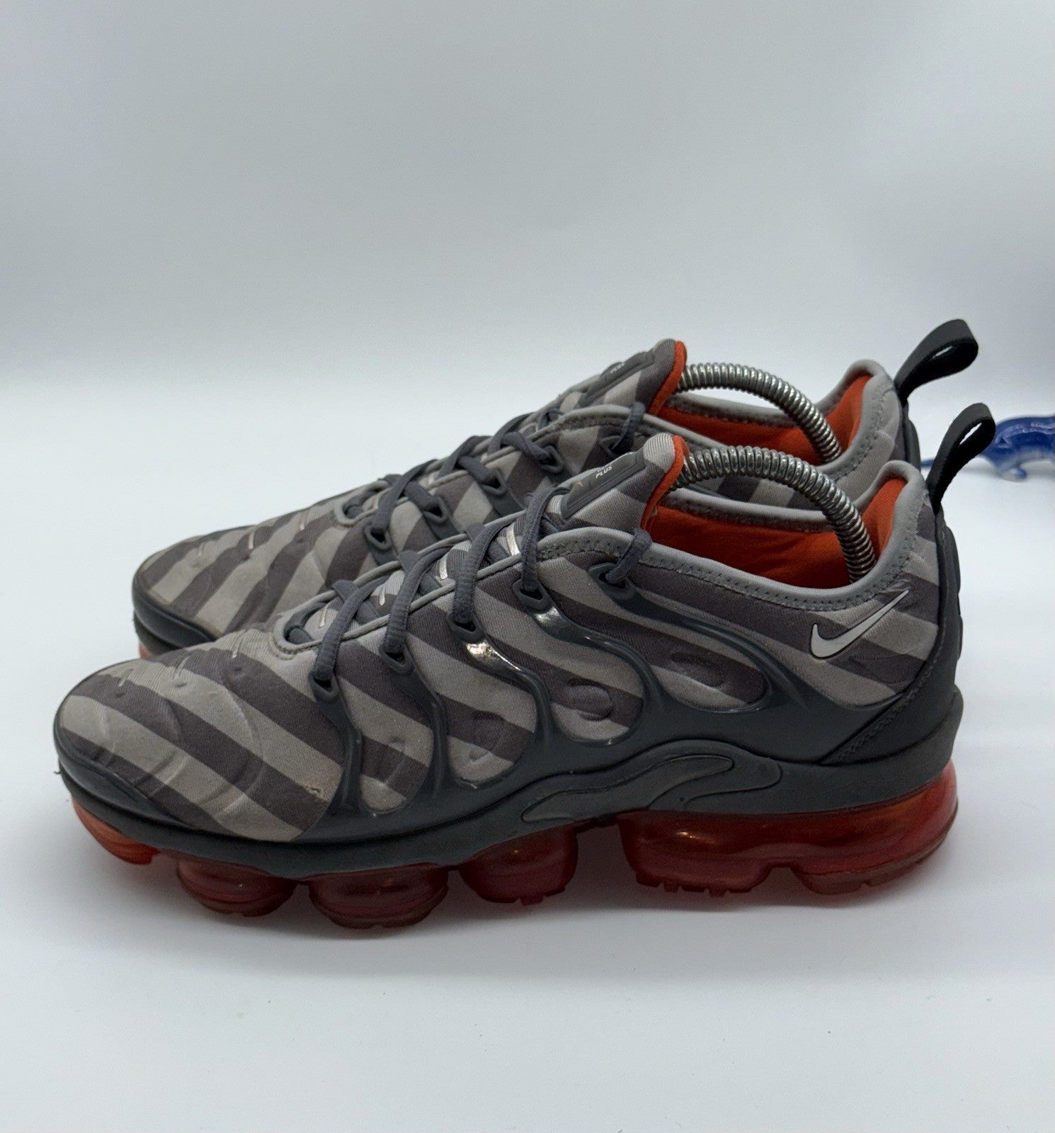 Nike Air VaporMax Plus Wolf Grey Stripes Monsoon Blue UK 7 (924453-020)