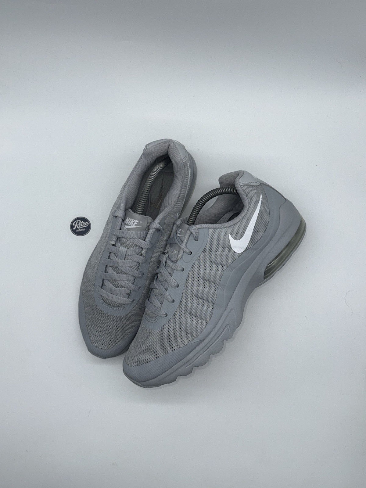 Nike Air Max Invigor 'Wolf Grey x White' trainers – UK 7.5