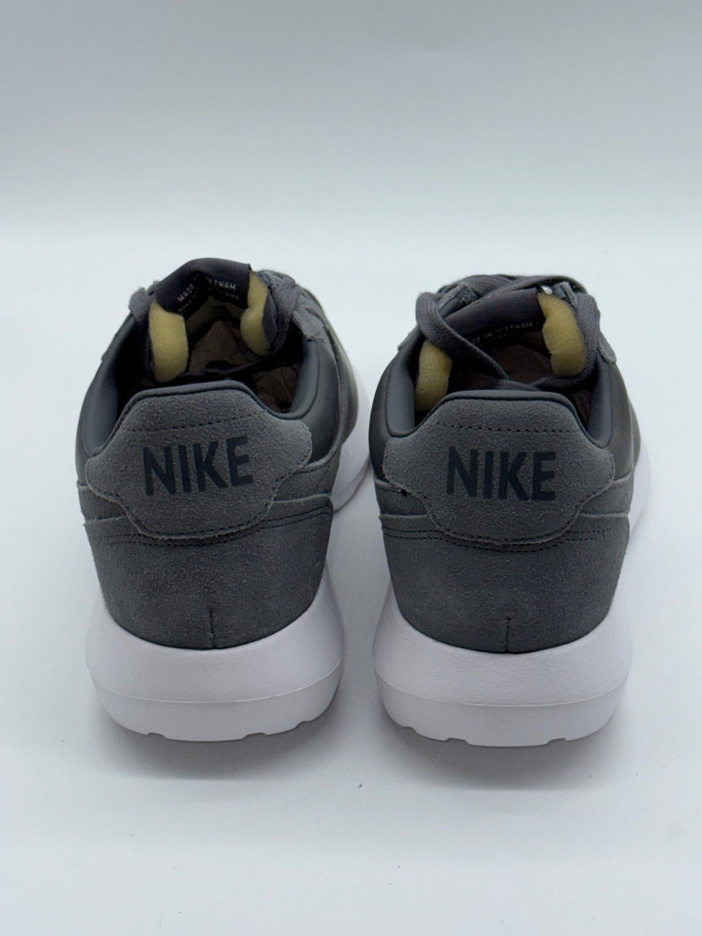 (2015) Nike Roshe LD-1000 Premium QS Dark Grey Size UK 9.5 (842564-002) BNIB
