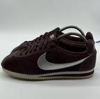 (2015) Nike Classic Cortez Suede OG Burgundy Dark Red Size UK 8 (749571-201)