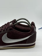 (2015) Nike Classic Cortez Suede OG Burgundy Dark Red Size UK 8 (749571-201)