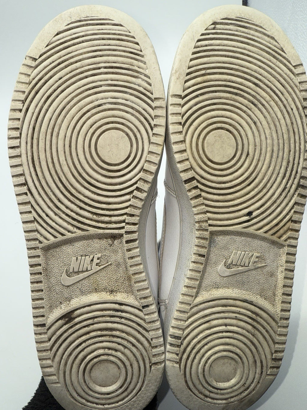 Nike Ebernon Low Casual Trainers ‘Triple White’ Size UK 7