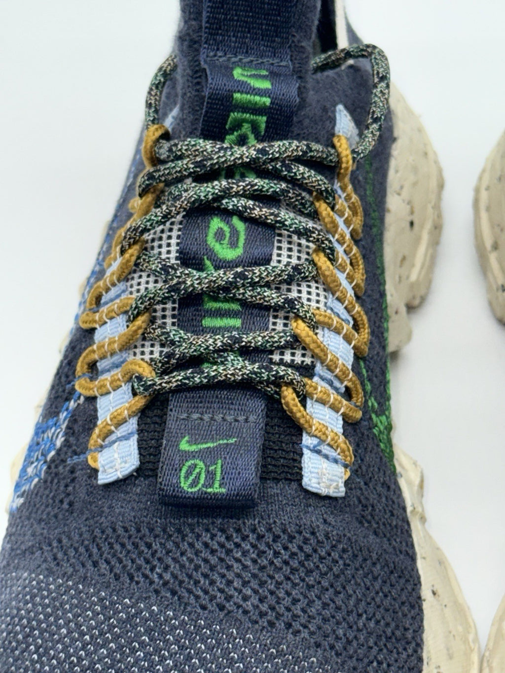 (2021) Nike Space Hippie 01 Obisidan Navy Blue Green Retro Trainers UK 7.5