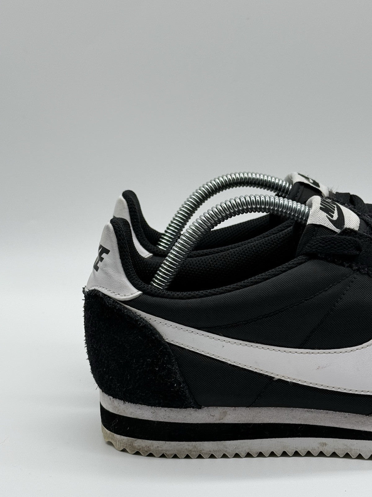 (2018) Nike Classic Cortez Nylon ‘OG’ | Black/White | UK 7 | (807472-011)