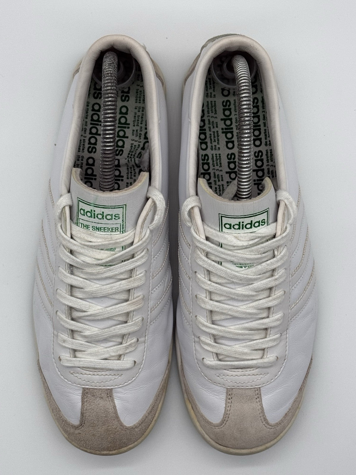 Rare (2008) Adidas ‘The Sneeker’ White / Green Leather Trainers Size UK 7