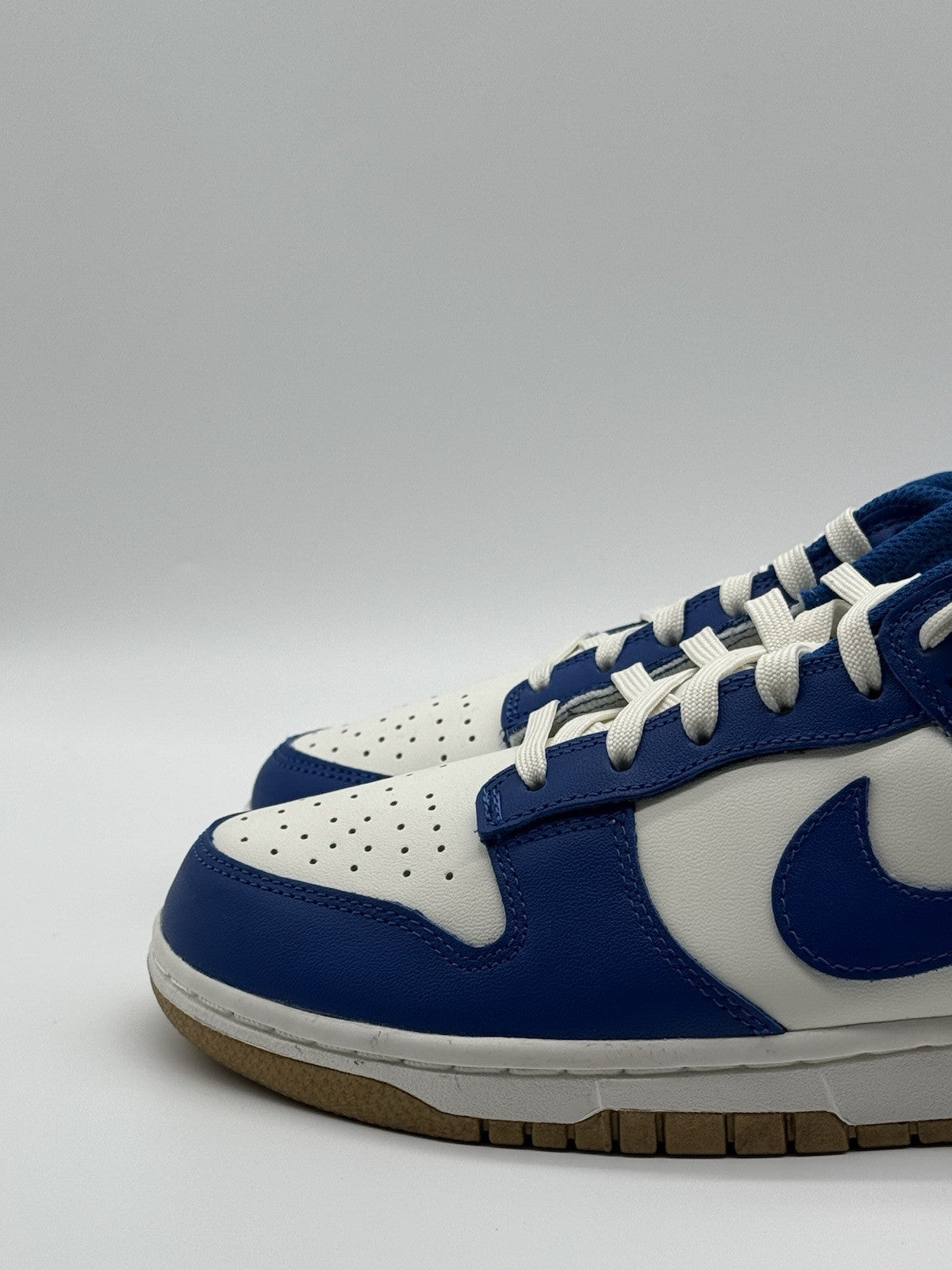 Nike Dunk Low UK 6.5 EUR 40.5  'Kansas City Royals' Blue Gold (FB7173-141) *NEW*