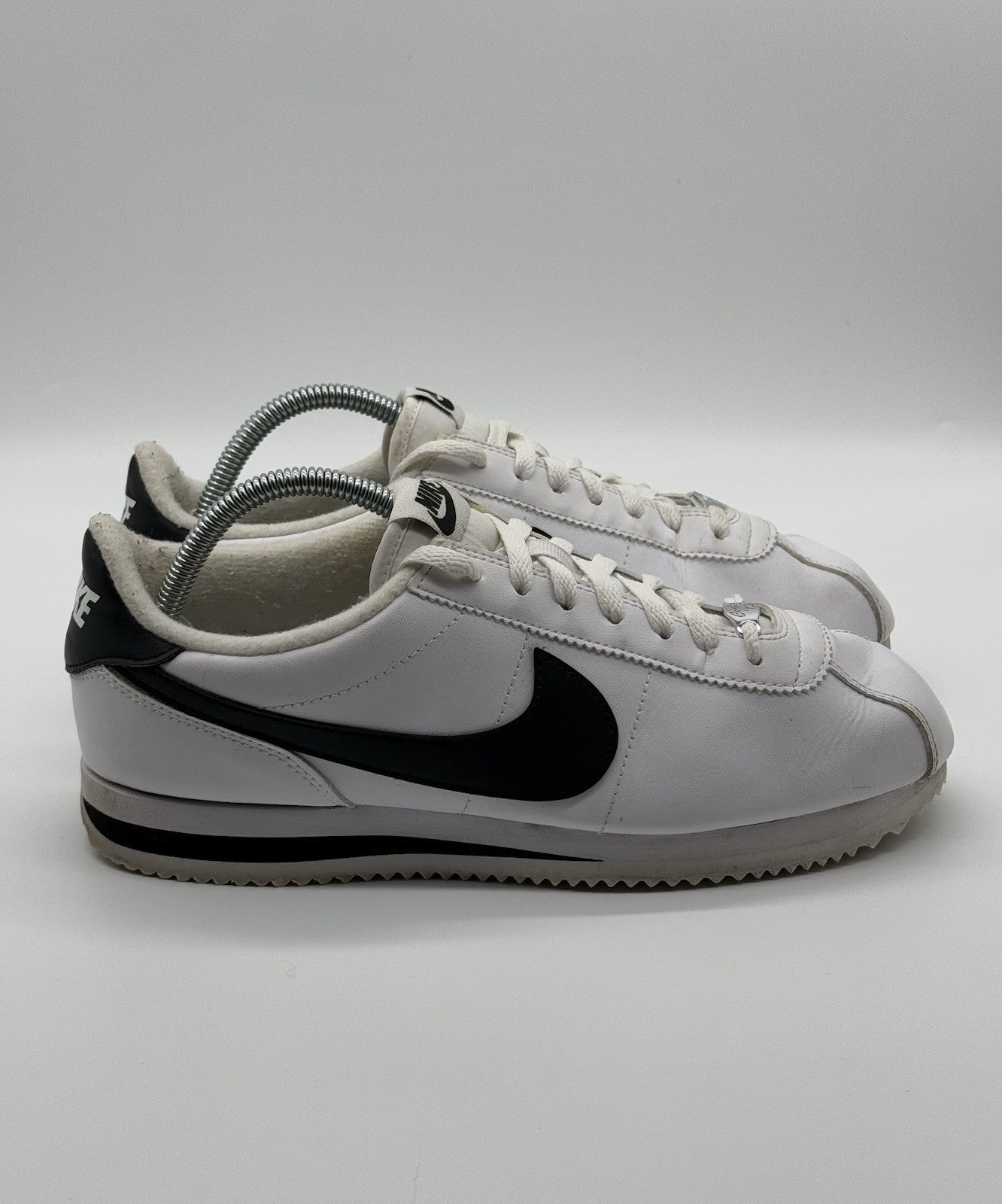 (2019) Nike Cortez Basic Leather OG Trainers - White Black - Size UK 7 (EU 41)
