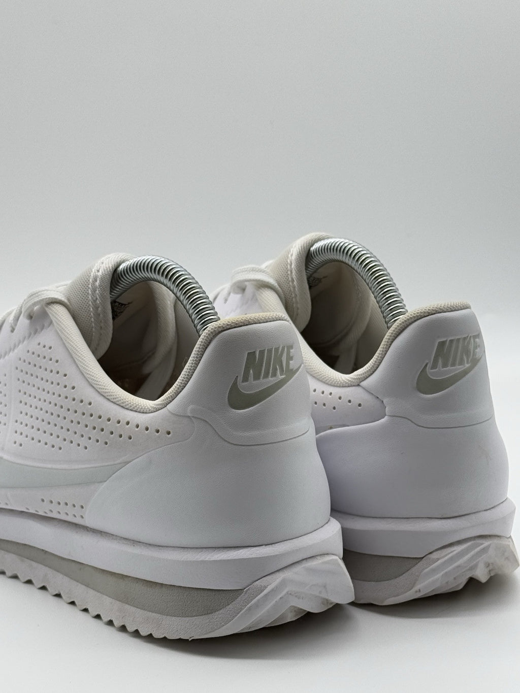 Nike Cortez Ultra Moire "Triple White" Trainers UK 7 EUR 41 (845013 101)